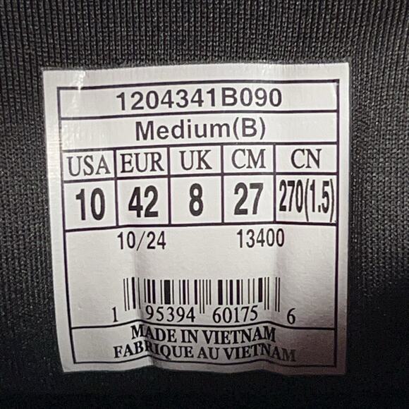 Brooks Black and White High Cushion Running Shoes - Picture 11 of 11